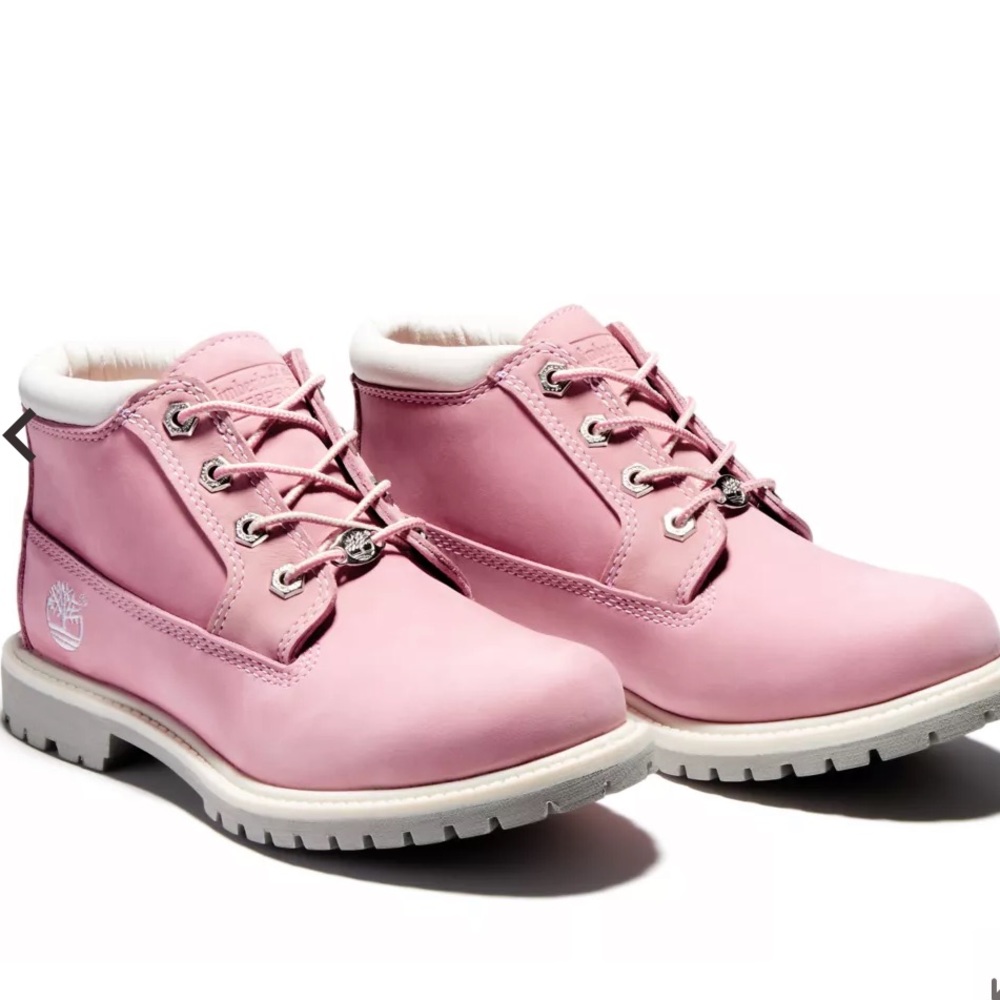 EUC Women’s Timberland Waterproof Nellie Boot